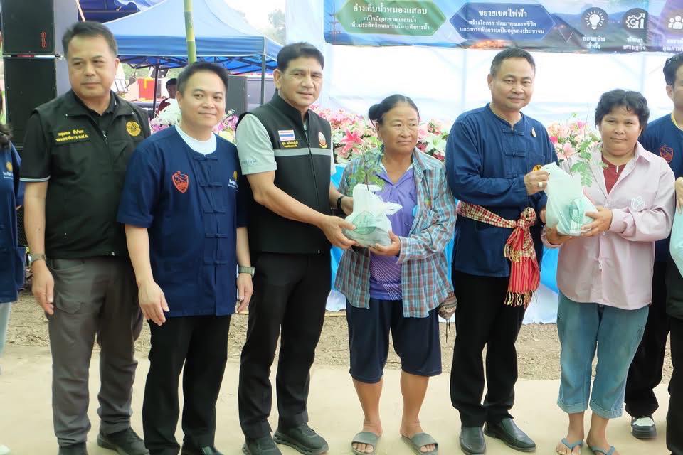 title - รองเลขาธิการ ส.ป.ก. ร่วมติดตามรัฐมนตรีช่วยว่าการกระทรวงเกษตรและสหกรณ์ (นางสาวปิยะรัฐชย์ ติยะไพรัช) ลงพื้นที่ตรวจราชการใน อำเภอเชียงแสน จังหวัดเชียงราย 
